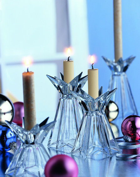 Фотография: Аксессуары в стиле Современный, Декор интерьера, Карта покупок, BoConcept, Часы, Праздник, Индустрия, Прованс, Новый Год, Подушки, Свечи, Ваза – фото на INMYROOM