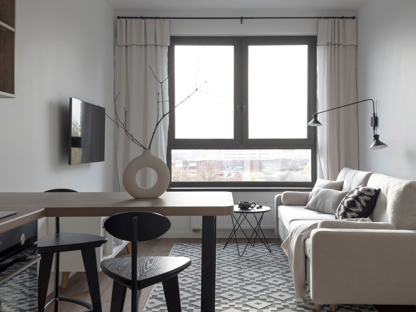 Фотография: Гостиная в стиле Современный, Малогабаритная квартира, Квартира, Минимализм, Проект недели, Москва, Монолитный дом, 2 комнаты, до 40 метров, Елена Бунак – фото на INMYROOM Фотография: Гостиная в стиле Современный, Малогабаритная квартира, Квартира, Минимализм, Проект недели, Москва, Монолитный дом, 2 комнаты, до 40 метров, Елена Бунак – фото на INMYROOM