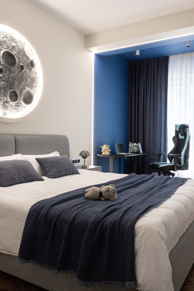Фотография: Спальня в стиле Современный, Квартира, Проект дня, Монолитный дом, 3 комнаты, Алматы, минимализм с элементами современного дизайна, Данара Байтурсынова – фото на INMYROOM