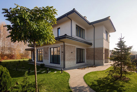 SUN HOUSE