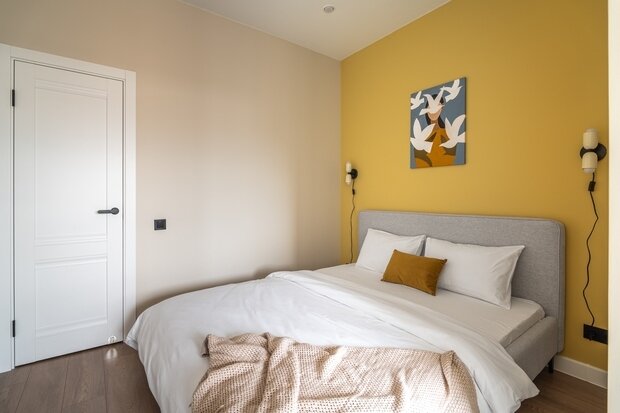 Фотография: Спальня в стиле Современный, Малогабаритная квартира, Квартира, Студия, Проект недели, Хрущевка, Кирпичный дом, 1 комната, до 40 метров, Красноярск, Анастасия Ляпина – фото на INMYROOM