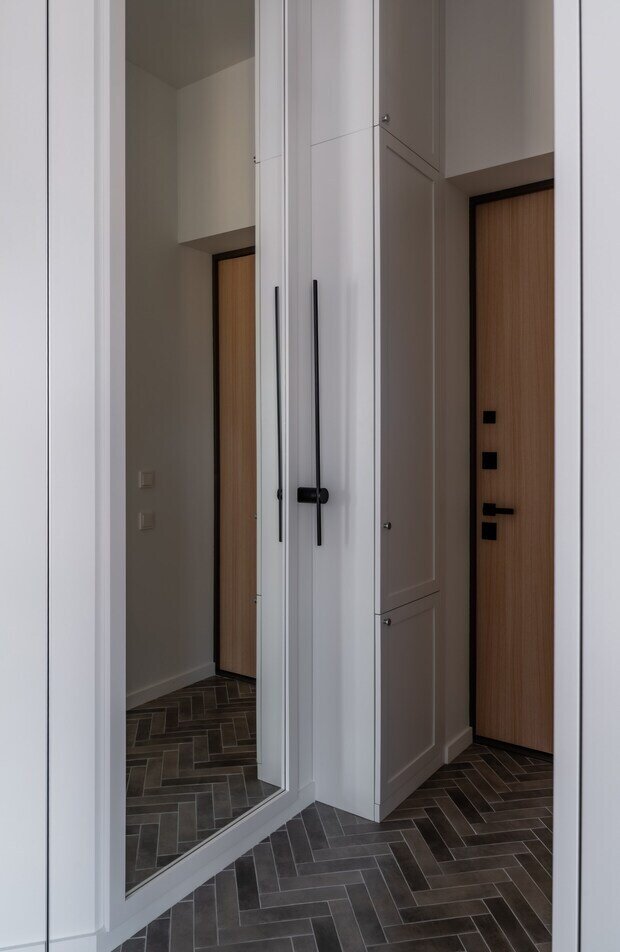 Фотография: Прихожая в стиле Скандинавский, Современный, Малогабаритная квартира, Квартира, Проект дня, Москва, 2 комнаты, до 40 метров, Александра Лаврова – фото на INMYROOM