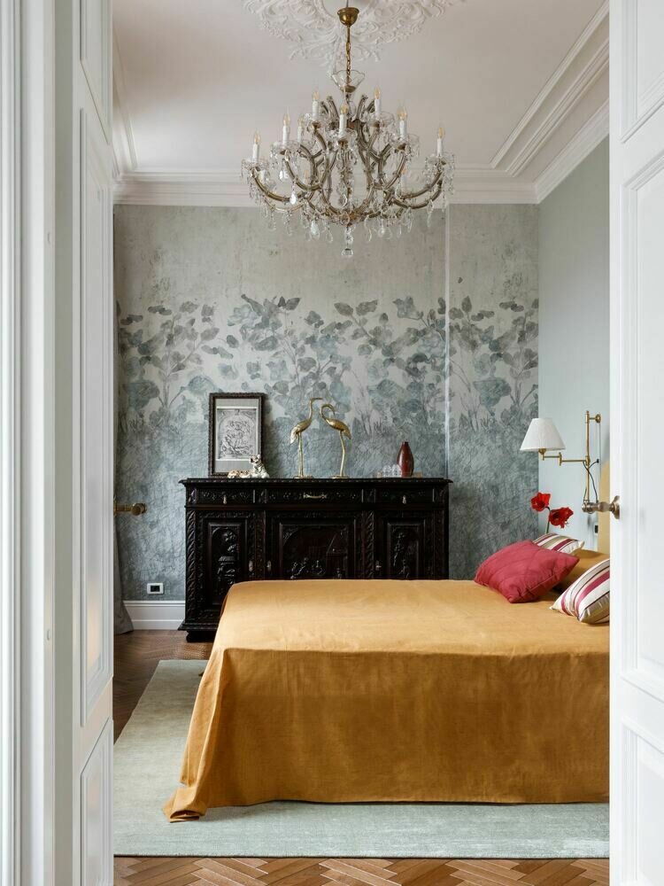 Фотография: Спальня в стиле Классический, Эклектика, Винтажный, Квартира, Проект недели, Санкт-Петербург, Кирпичный дом, 3 комнаты, 60-90 метров, Полина Афонская – фото на INMYROOM Фотография: Спальня в стиле Классический, Эклектика, Винтажный, Квартира, Проект недели, Санкт-Петербург, Кирпичный дом, 3 комнаты, 60-90 метров, Полина Афонская – фото на INMYROOM