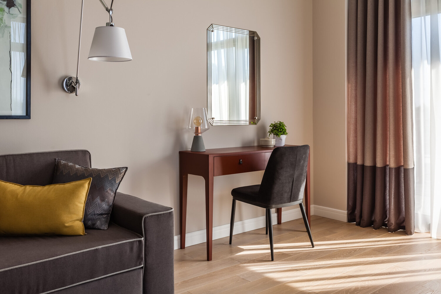 Фотография: Гостиная в стиле Современный, Дом, Проект недели, Дом и дача, 4 и больше, Более 90 метров, Великий Новгород, Лайка Дизайн – фото на INMYROOM