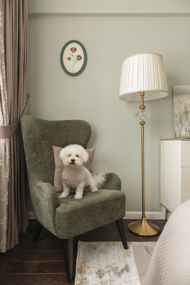 Фотография: Спальня в стиле Классический, Современный, Квартира, Проект дня, Москва, Сталинка, 2 комнаты, 60-90 метров, Сокольники – фото на INMYROOM