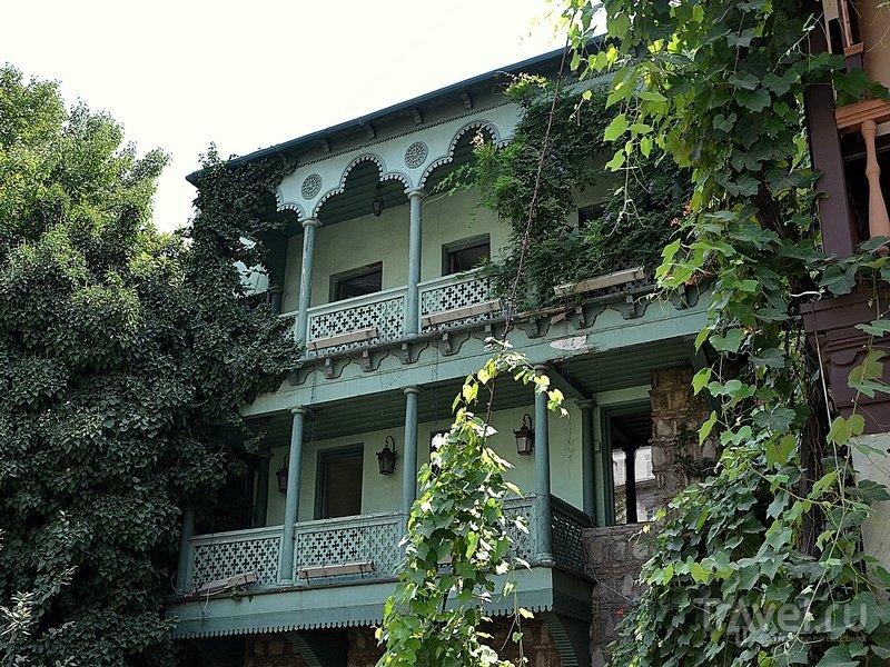 Фотография: Ванная в стиле Прованс и Кантри, Балкон, Гид – фото на INMYROOM Фотография: Ванная в стиле Прованс и Кантри, Балкон, Гид – фото на INMYROOM