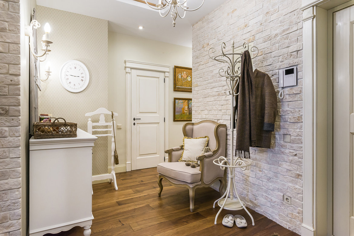 Фотография: Прихожая в стиле Прованс и Кантри, Классический, Эклектика, Квартира, Проект недели, Москва, ЖК Мосфильмовский, Светлана Юркова, Монолитный дом, 2 комнаты, 60-90 метров – фото на INMYROOM Фотография: Прихожая в стиле Прованс и Кантри, Классический, Эклектика, Квартира, Проект недели, Москва, ЖК Мосфильмовский, Светлана Юркова, Монолитный дом, 2 комнаты, 60-90 метров – фото на INMYROOM