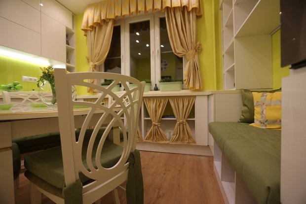 Фото из портфолио Кухня с ромашками – фотографии дизайна интерьеров на INMYROOM