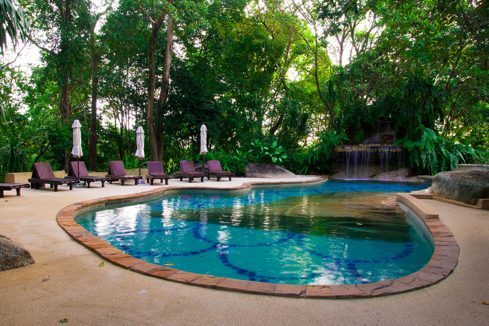 Фотография: в стиле Прованс и Кантри, Современный, Ландшафт, Стиль жизни, Бассейн – фото на INMYROOM Фотография: в стиле Прованс и Кантри, Современный, Ландшафт, Стиль жизни, Бассейн – фото на INMYROOM