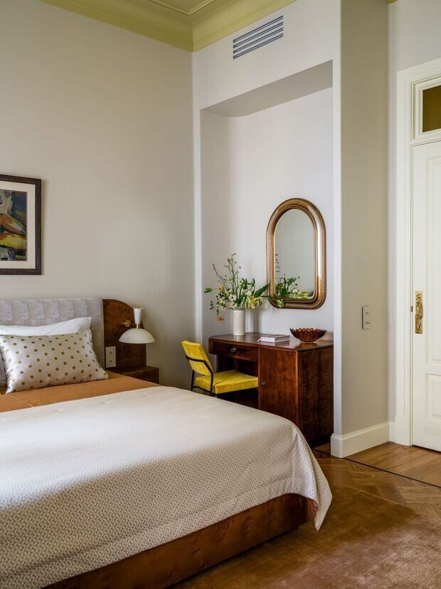 Фотография: Спальня в стиле Современный, Эклектика, Винтажный, Квартира, Проект дня, Кирпичный дом, 3 комнаты, Более 90 метров, Елена Учаева – фото на INMYROOM