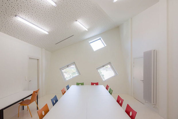 Фотография: Офис в стиле Скандинавский, Современный, Эклектика, Дома и квартиры, Городские места – фото на INMYROOM