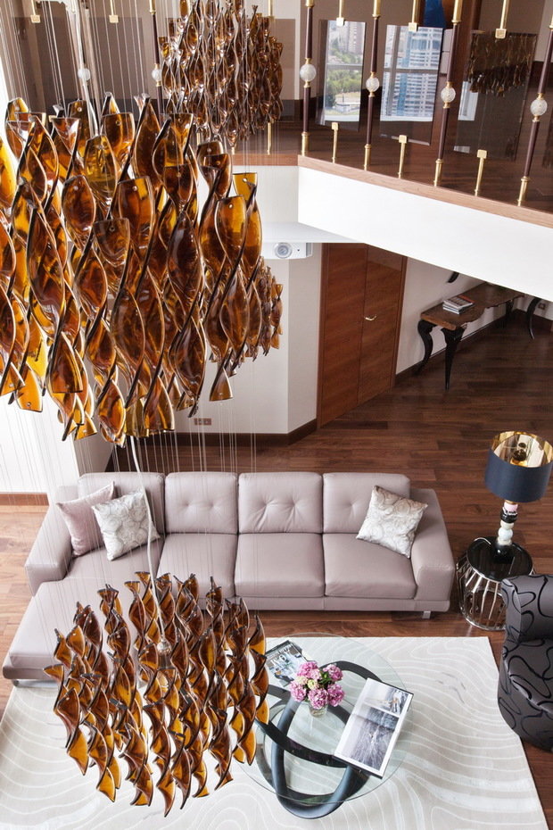 Фотография: Мебель и свет в стиле Эклектика, Квартира, Италия, Дома и квартиры, Пентхаус, Люстра, Ар-деко – фото на INMYROOM