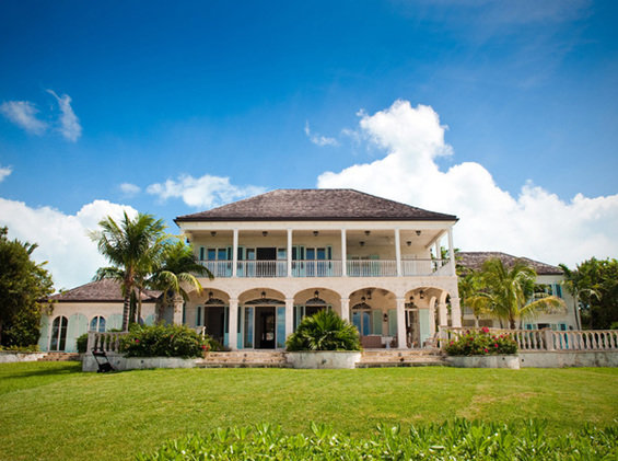 Фотография: Архитектура в стиле Классический, Современный – фото на INMYROOM