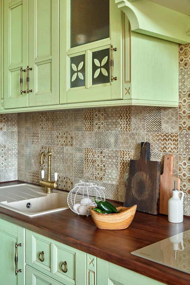 Фотография: Кухня и столовая в стиле Прованс и Кантри, Квартира, Проект дня, Красногорск, 3 комнаты, 60-90 метров, Более 90 метров, Евгения Ивлиева – фото на INMYROOM