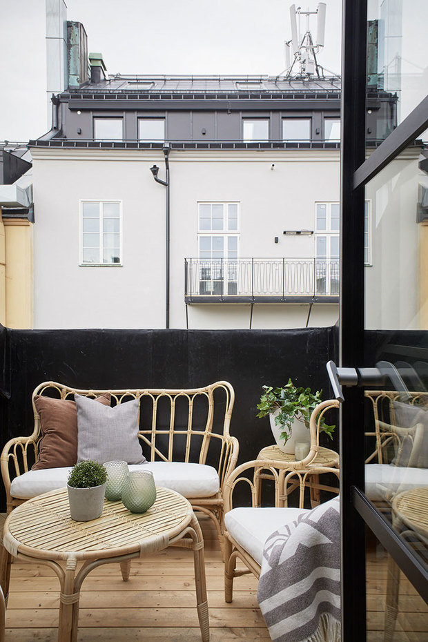 Фотография: Балкон в стиле Скандинавский, Ванная, Советы, Ирина Крашенинникова, как оформить балкон, Ольга Легошина, Виктория Витковская, Архитектура Интерьера, Ольга Минуллина – фото на INMYROOM