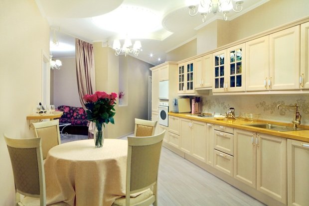 Фотография: Кухня и столовая в стиле Эклектика, Квартира, Дома и квартиры – фото на INMYROOM