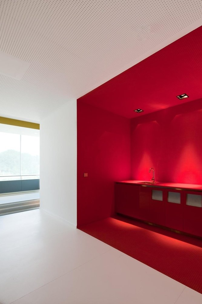 Фотография: Кухня и столовая в стиле Современный, Декор интерьера, Дизайн интерьера, Цвет в интерьере – фото на INMYROOM