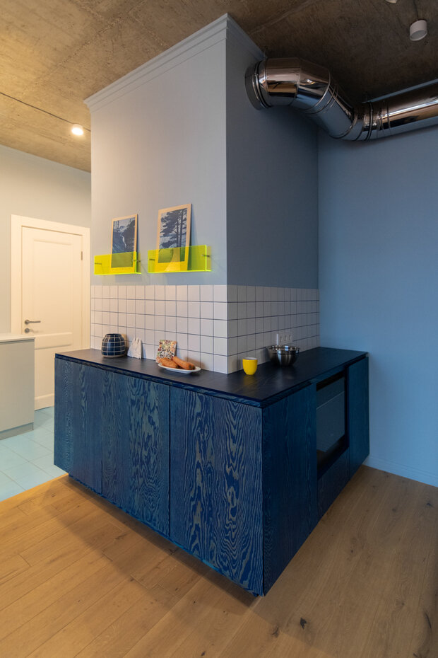 Фотография: Кухня и столовая в стиле Лофт, Современный, Минимализм, Квартира, Проект дня – фото на INMYROOM