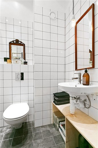 Фотография: Ванная в стиле Современный, Скандинавский, Декор интерьера, Квартира, Цвет в интерьере, Дома и квартиры, Белый, Индустриальный – фото на INMYROOM