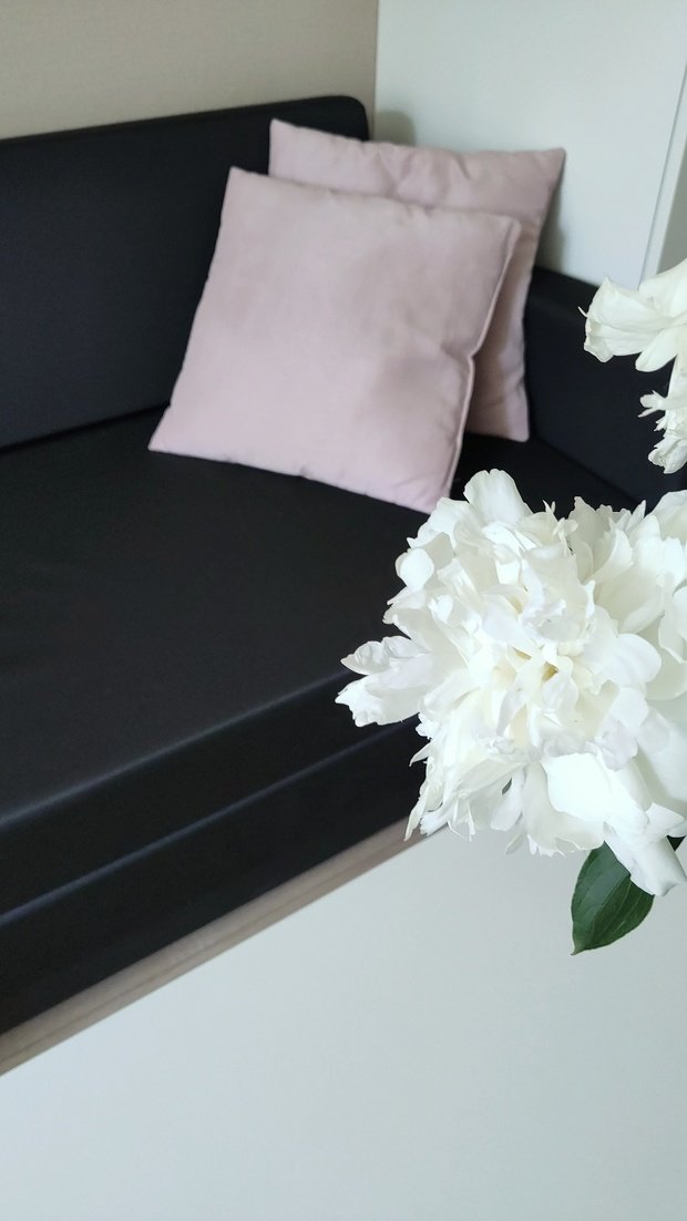 Фото из портфолио Спальня-гостиная 17.2 кв.м. – фотографии дизайна интерьеров на INMYROOM