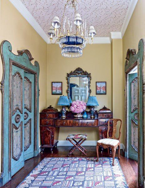 Фотография: Прихожая в стиле Восточный, Эклектика, Декор интерьера, Дизайн интерьера, Декор, Цвет в интерьере – фото на INMYROOM