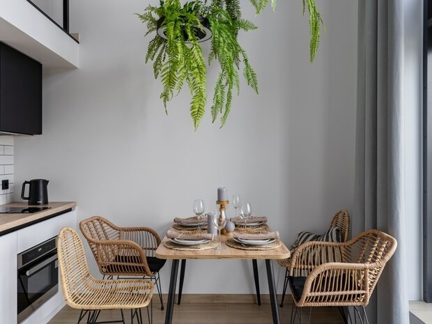 Фотография: Кухня и столовая в стиле Скандинавский, Современный, Эко, Малогабаритная квартира, Квартира, Студия, Проект недели, Санкт-Петербург, Монолитный дом, до 40 метров, Look Like Design, Наталия Лукьянчикова – фото на INMYROOM