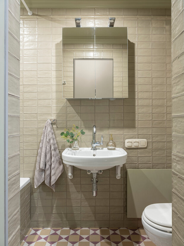 Фотография: Ванная в стиле Прованс и Кантри, Эклектика, Винтажный, Дом, Проект недели, Дача, Подмосковье, Дом и дача, Московская область, 4 и больше, Более 90 метров, Юлия Русских – фото на INMYROOM