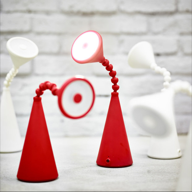 Фотография: Аксессуары в стиле Лофт, Современный, Декор интерьера, Текстиль, Мебель и свет, Текстиль, Индустрия, Новости, IKEA, Минимализм, Светильник, Подушки, Кресло, Зеркала, Стеллаж, Ширма – фото на INMYROOM