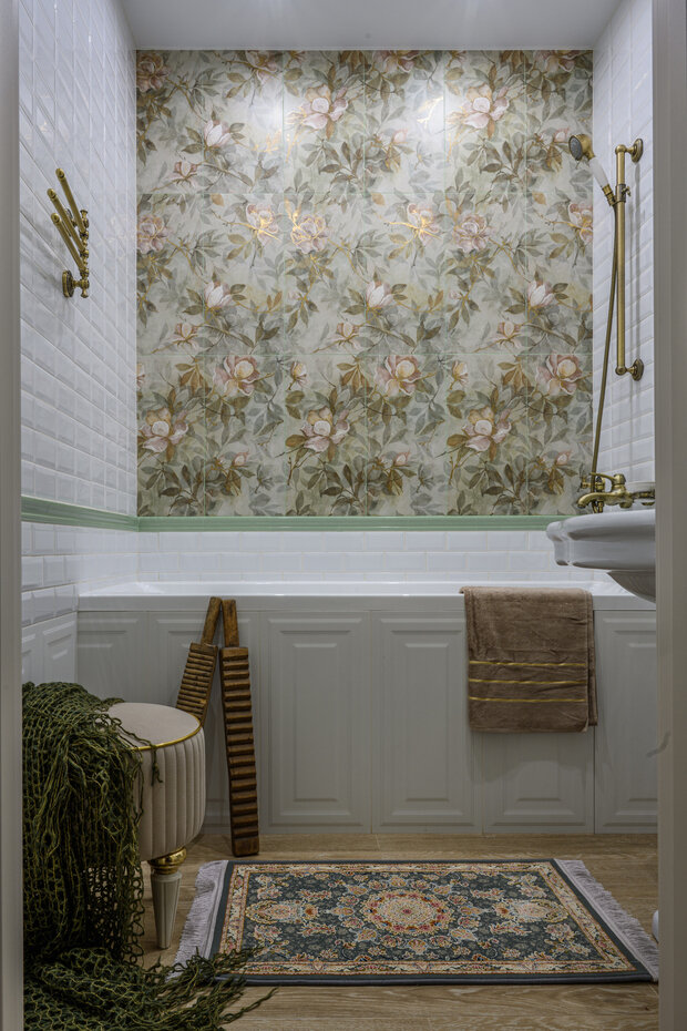 Фотография: Ванная в стиле Классический, Эклектика, Винтажный, Квартира, Проект дня, Краснодар, Кирпичный дом, 2 комнаты, 60-90 метров, современный с элементами классики и роскоши, Яня Трубицына – фото на INMYROOM