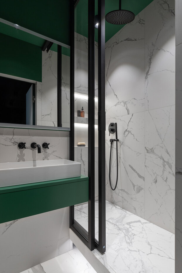 Фотография: Ванная в стиле Современный, Квартира, Проект дня, Москва, 3 комнаты, 60-90 метров, Андрей Свиридов, Наташа Орехова – фото на INMYROOM