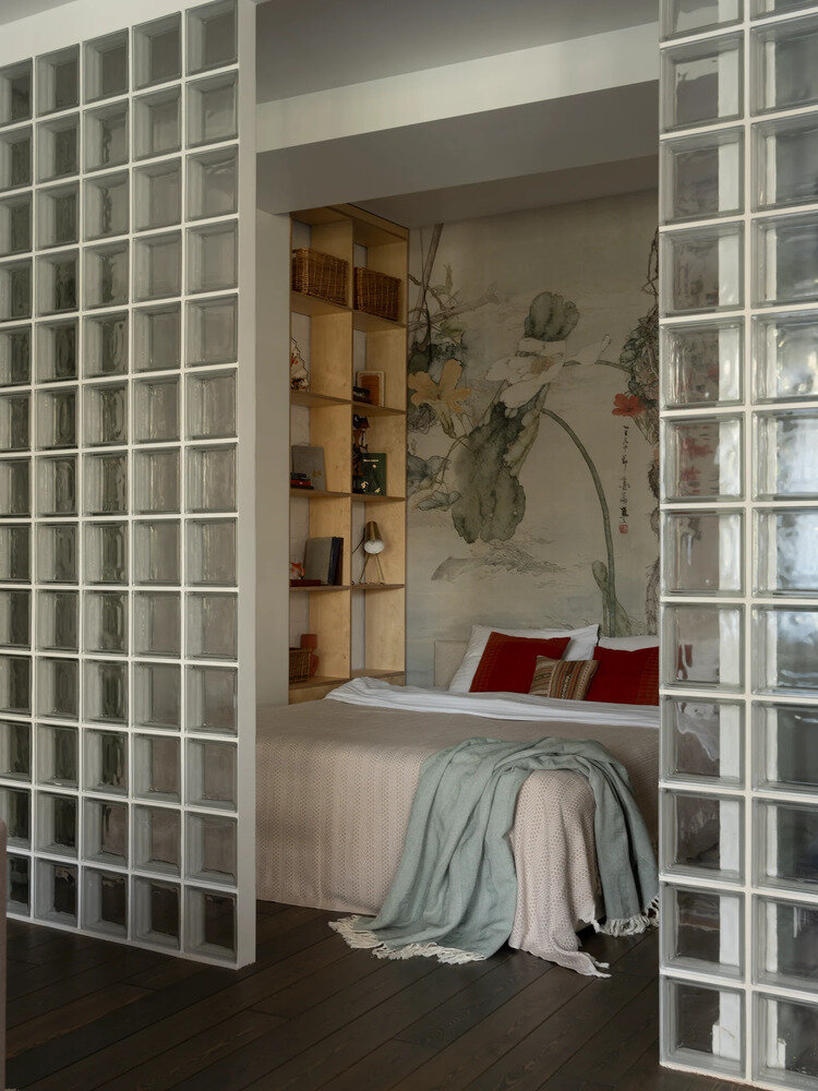 Фотография: Спальня в стиле Эклектика, Современный, Восточный, Квартира, Проект дня, Москва, 3 комнаты, 40-60 метров, Вероника Любош – фото на INMYROOM Фотография: Спальня в стиле Эклектика, Современный, Восточный, Квартира, Проект дня, Москва, 3 комнаты, 40-60 метров, Вероника Любош – фото на INMYROOM