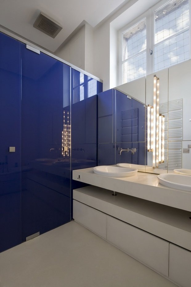 Фотография: Ванная в стиле Хай-тек, Квартира, Дома и квартиры – фото на INMYROOM