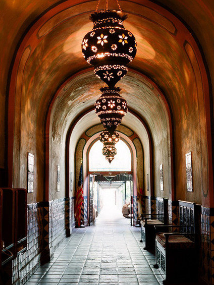 Фотография: Декор в стиле Восточный, Декор интерьера, Дом, Декор дома, Цвет в интерьере – фото на INMYROOM