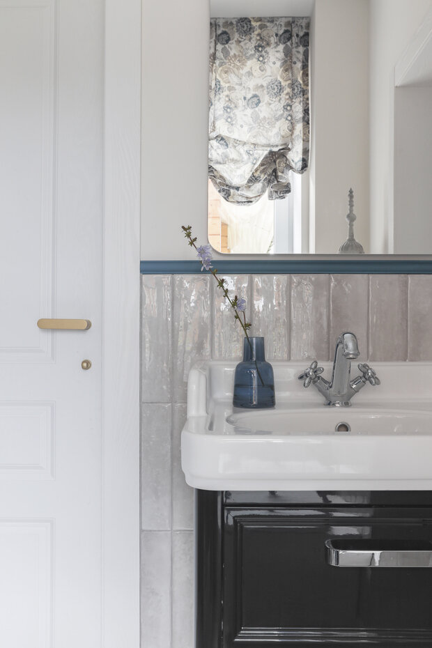 Фотография: Ванная в стиле Классический, Современный, Квартира, Проект дня, Дом и дача, Кирпичный дом, 4 и больше, Более 90 метров, Уфа, Башкортостан, Лилия Ханова – фото на INMYROOM