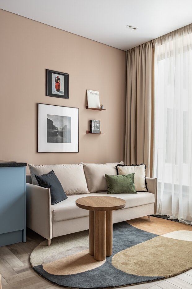 Фотография: Гостиная в стиле Современный, Минимализм, Квартира, Проект дня, Москва, 2 комнаты, 40-60 метров, Via interior buro – фото на INMYROOM