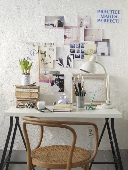 Фотография: Кабинет в стиле Скандинавский, Декор интерьера, Швеция, Декор дома, Цвет в интерьере, Белый – фото на INMYROOM