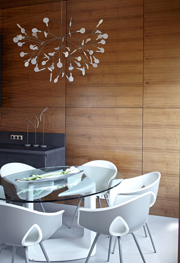 Фотография: Кухня и столовая в стиле Современный, Минимализм, Эко, Дом, Архитектура, Дизайн интерьера, Декор, Проект недели, Дом на природе, Дом и дача, отделка – фото на INMYROOM