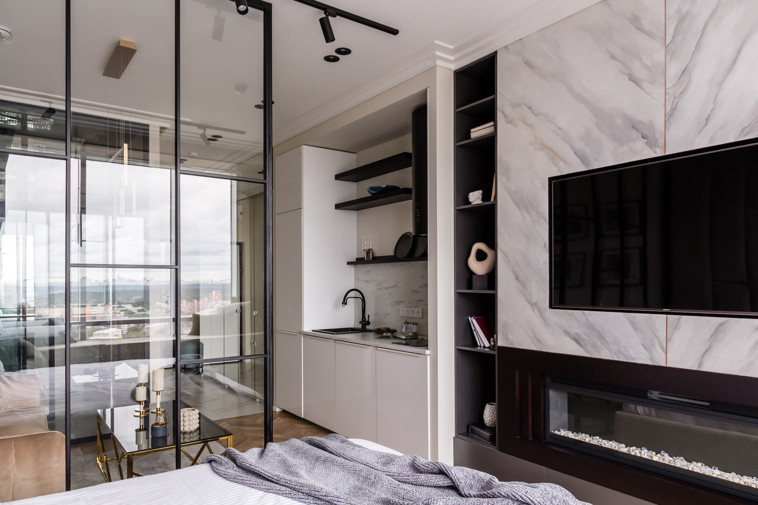Фотография: Спальня в стиле Современный, Квартира, Проект недели, Москва, до 40 метров, Marmur, Лилия Чеботарева – фото на INMYROOM