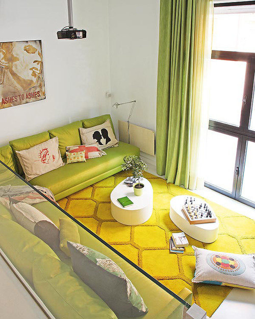 Фотография: Гостиная в стиле Минимализм, Лофт, Декор интерьера, Квартира, Цвет в интерьере, Дома и квартиры, Белый, Барселона – фото на INMYROOM