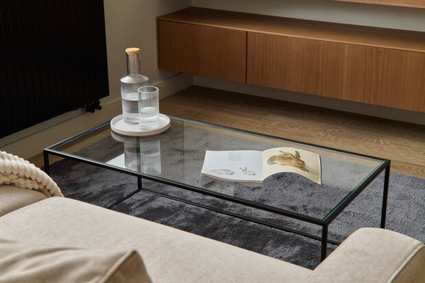 Фотография: Гостиная в стиле Современный, Минимализм, Квартира, Проект дня, Москва, 2 комнаты, 60-90 метров, Алина Роговская, ЖК «Квартал» – фото на INMYROOM