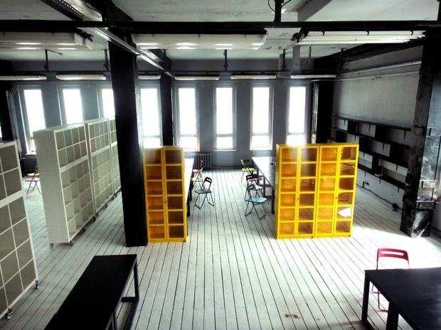 Фотография:  в стиле Лофт, Декор интерьера, Освещение, Дизайн интерьера, Цвет в интерьере, Ольга Евдокимова – фото на INMYROOM