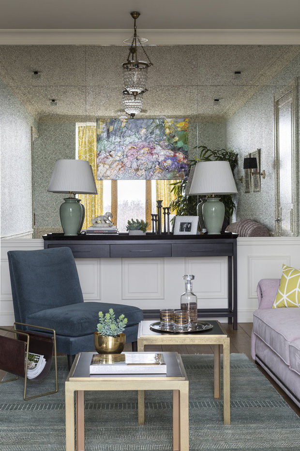 Фотография: Гостиная в стиле Классический, Современный, Гид, Марина Жукова, Анна Морозова, Виктория Лазарева, Мария Безрукова, Марина Каралкина – фото на INMYROOM