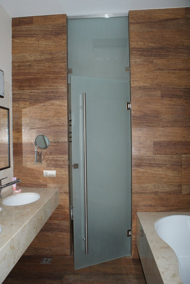 Фото из портфолио Дом с большими деревьями внутри – фотографии дизайна интерьеров на INMYROOM