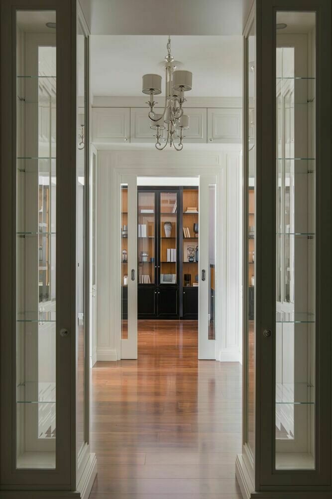 Фотография: Прихожая в стиле Классический, Проект недели, Более 90 метров – фото на INMYROOM Фотография: Прихожая в стиле Классический, Проект недели, Более 90 метров – фото на INMYROOM