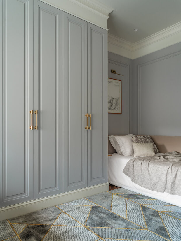 Фотография: Спальня в стиле Классический, Современный, Квартира, Проект дня, 3 комнаты, 60-90 метров, ЖК «Сити парк», современный с элементами классики и роскоши – фото на INMYROOM