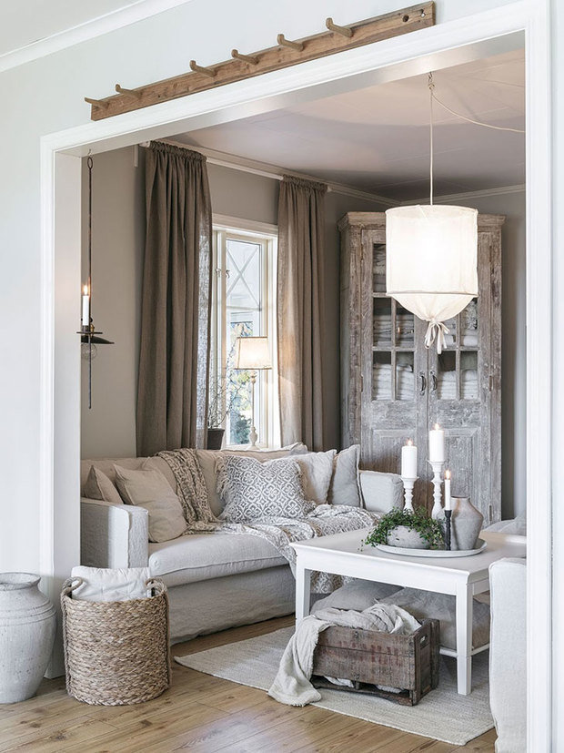Фотография: Гостиная в стиле Прованс и Кантри, Скандинавский, Декор интерьера, Дом, Швеция, Эко – фото на INMYROOM