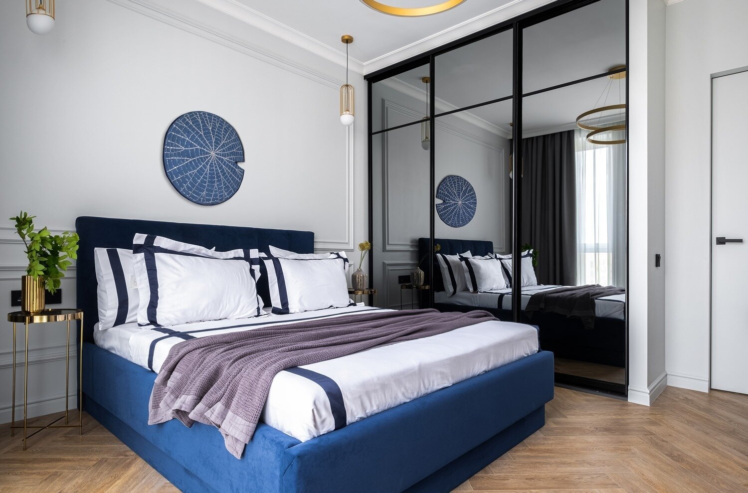 Фотография: Спальня в стиле Современный, Классический, Квартира, Проект недели, Москва, Марина Козлова, 3 комнаты, 60-90 метров, ColorCode Interiors – фото на INMYROOM