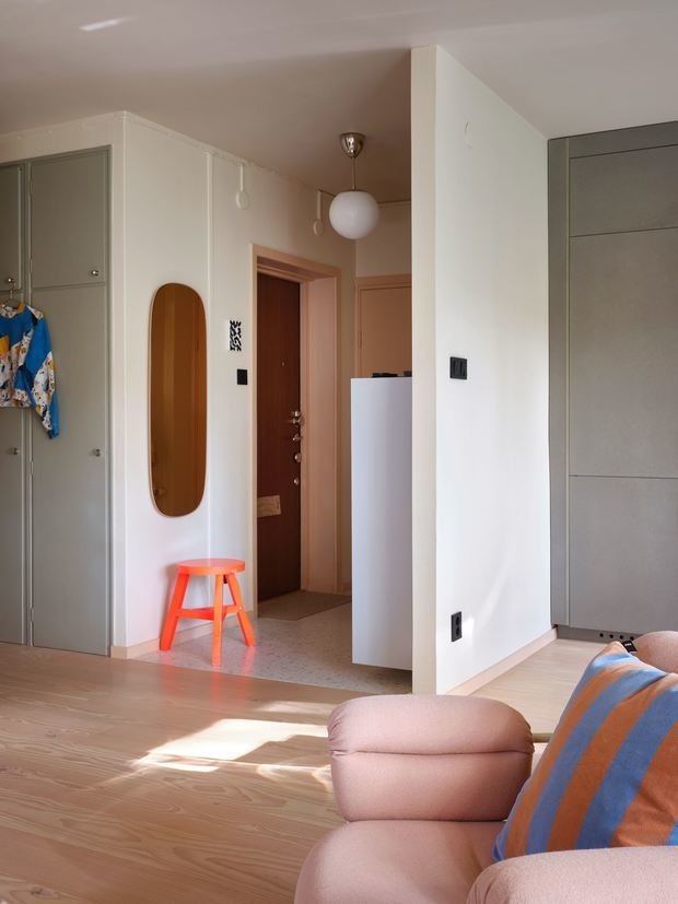 Фотография: Прихожая в стиле Минимализм, Скандинавский, Декор интерьера, Швеция, Стокгольм – фото на INMYROOM