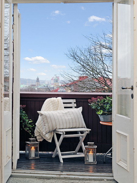 Фотография: Балкон, Терраса в стиле Скандинавский, Восточный, Декор интерьера – фото на INMYROOM