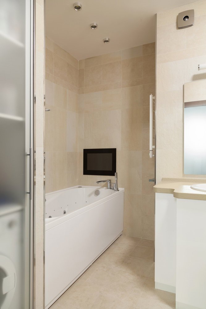 Фотография: Ванная в стиле Минимализм, Советы, Ирина Кривцова – фото на INMYROOM Фотография: Ванная в стиле Минимализм, Советы, Ирина Кривцова – фото на INMYROOM